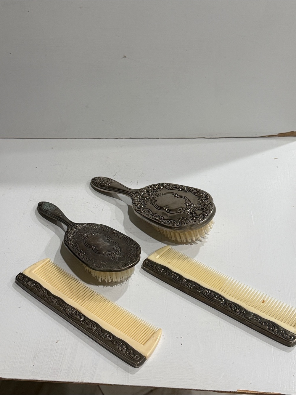 2 Sets of Silver Plated Vanity Dresser Hand Brush & Comb